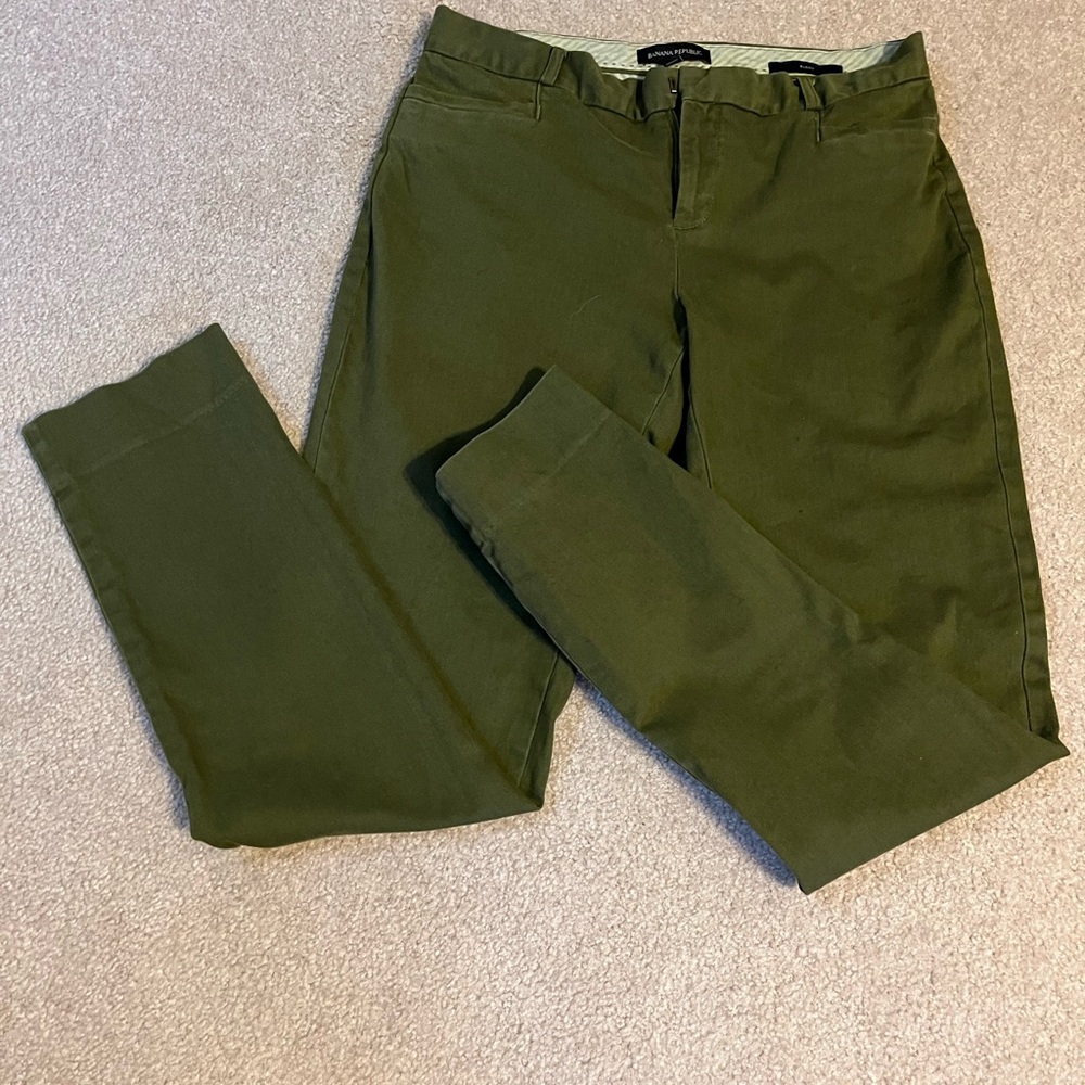 Banana Republic Size 4L (tall) Sloan Pants Green